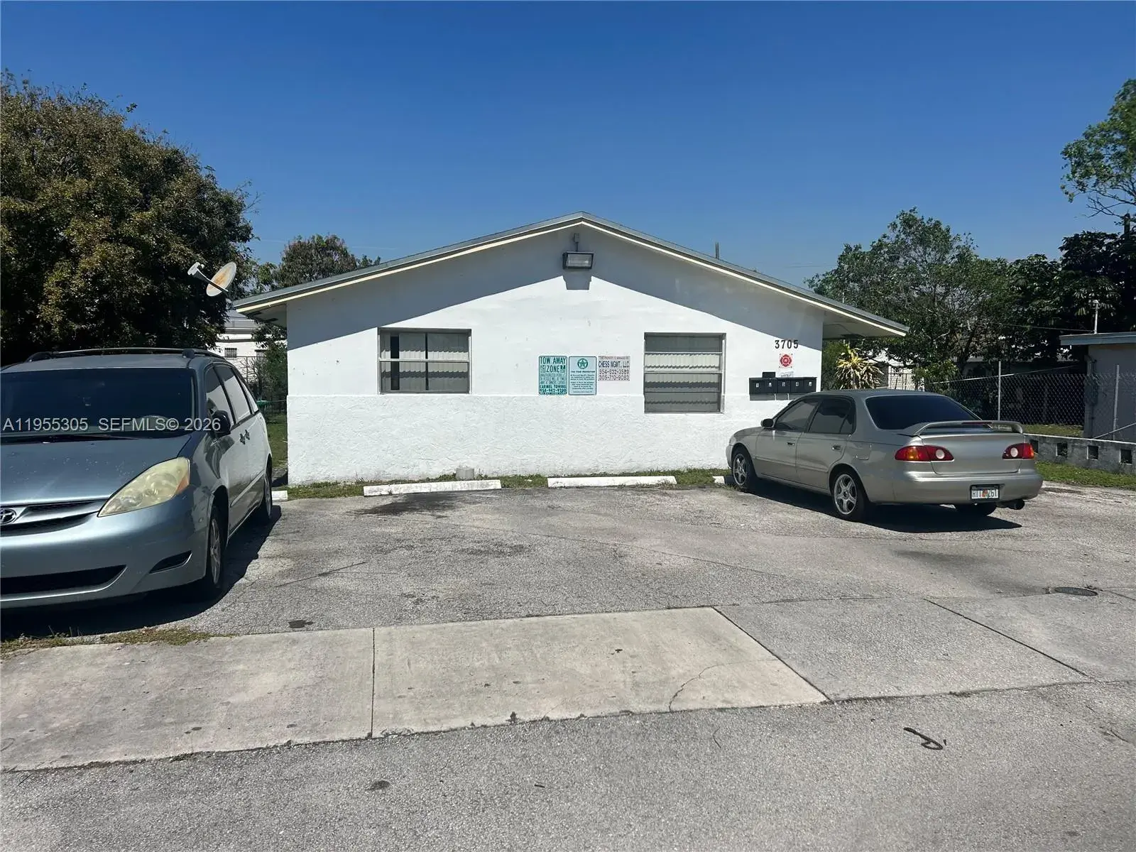 3705 SW 13th Ct, Fort Lauderdale FL 33312