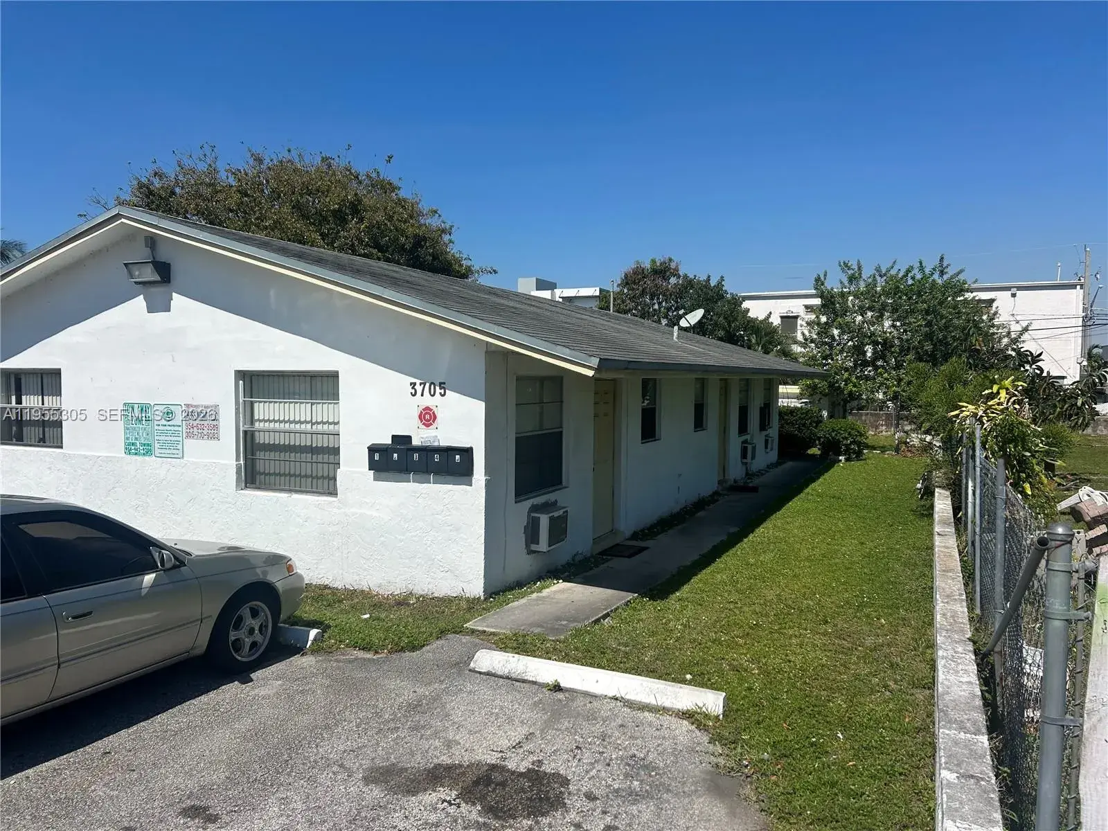 3705 SW 13th Ct, Fort Lauderdale FL 33312