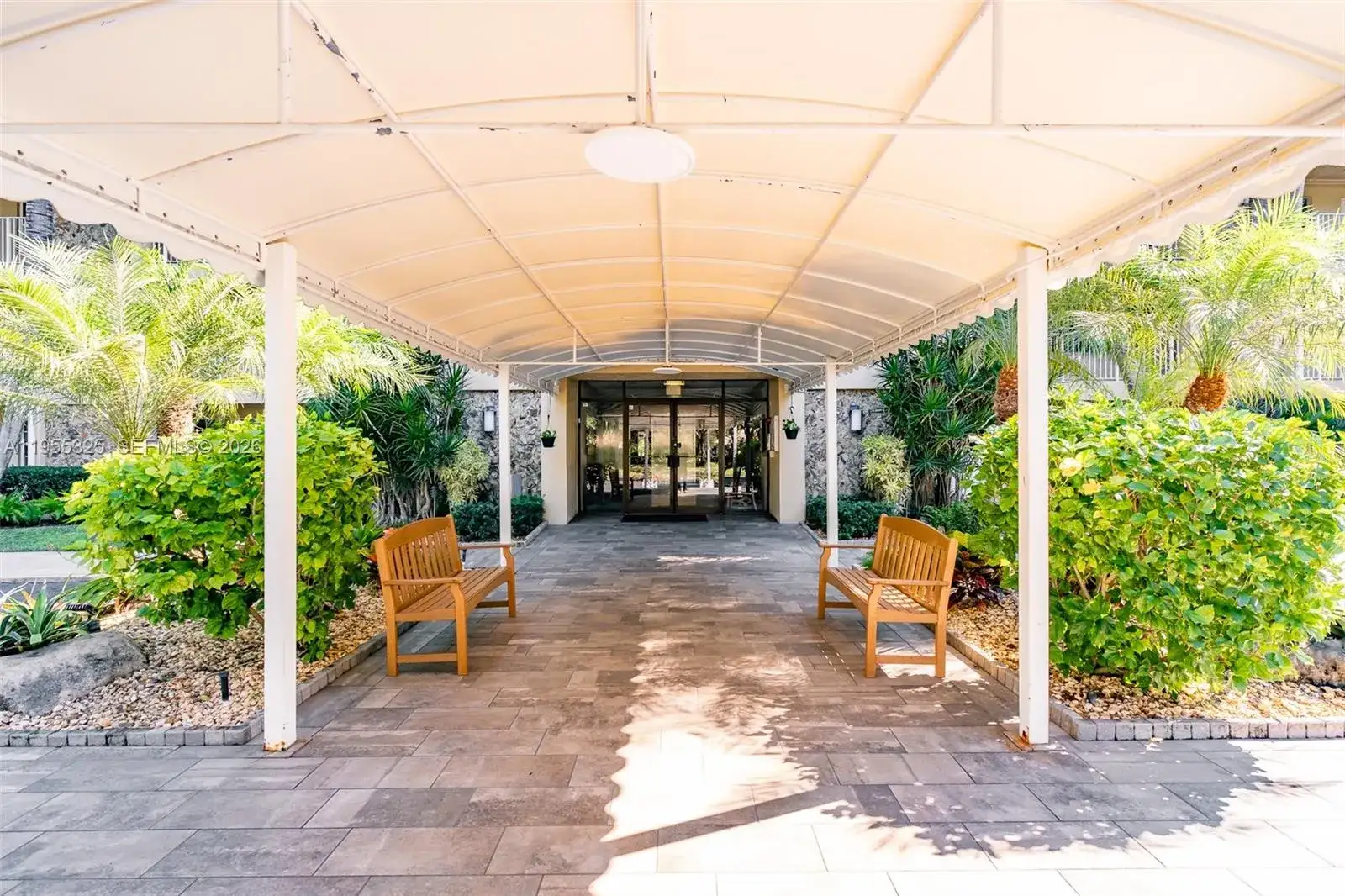 804 Cypress Grove Ln # 308, Pompano Beach FL 33069 photo 2