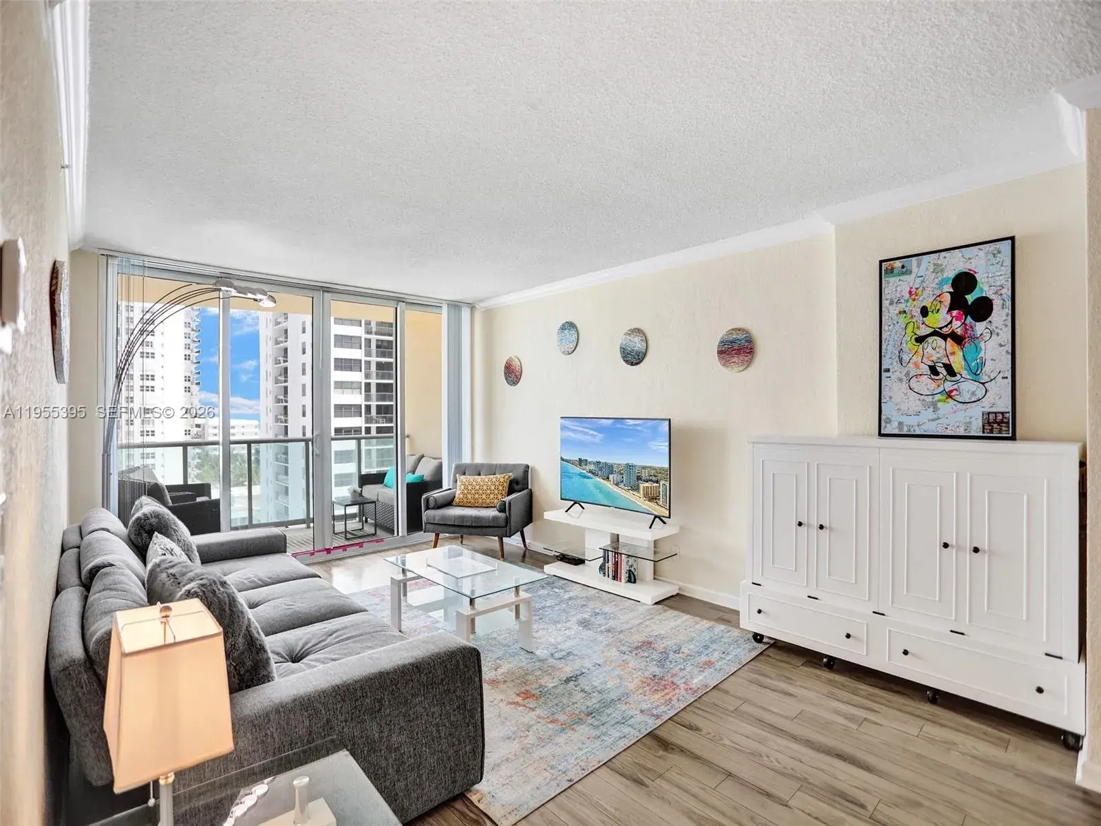 2501 S Ocean Dr, Hollywood FL 33019