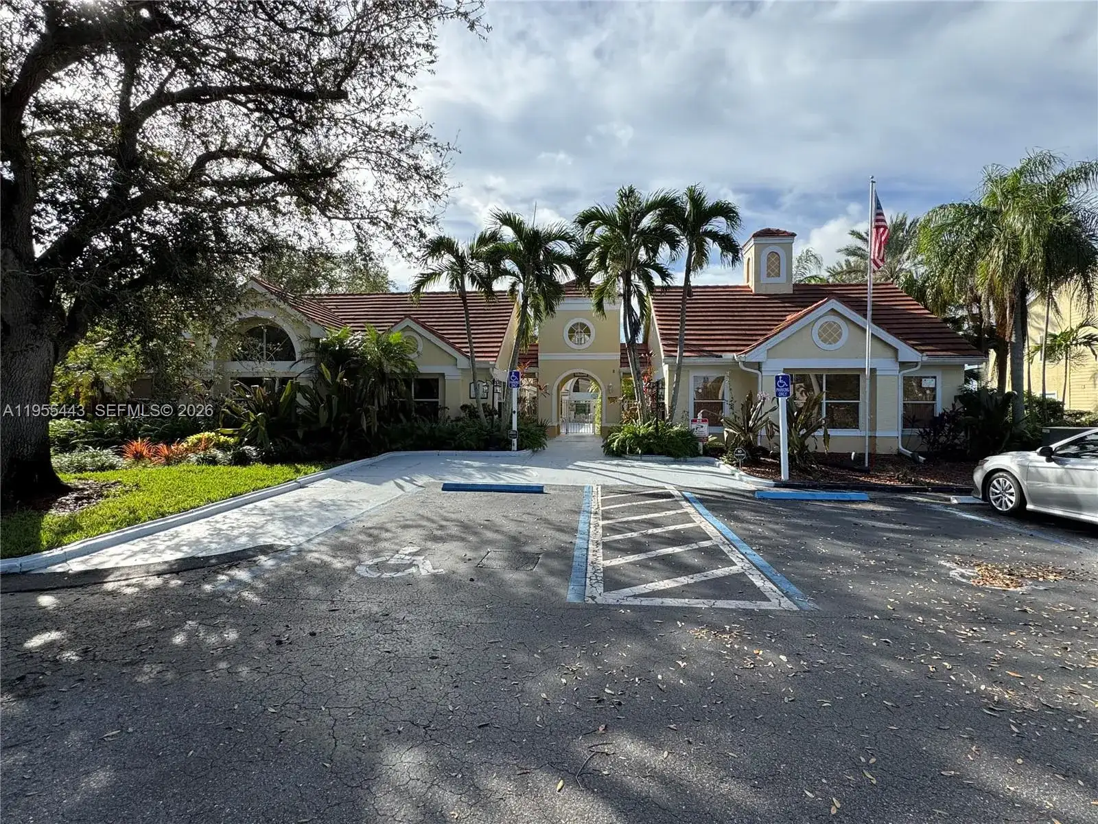 12581 Equestrian Cir # 1002, Other City - In The State Of Florida FL 33907 photo 3