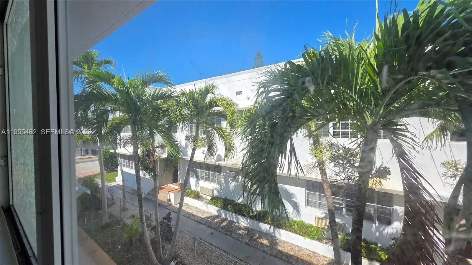 7629 Dickens Ave # 7, Miami Beach FL 33141 photo 3