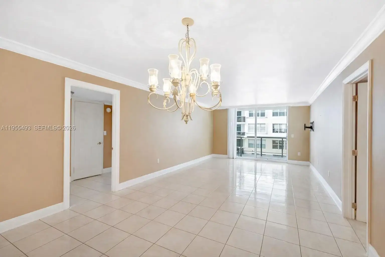 6039 Collins Ave # 1206, Miami Beach FL 33140 photo 4