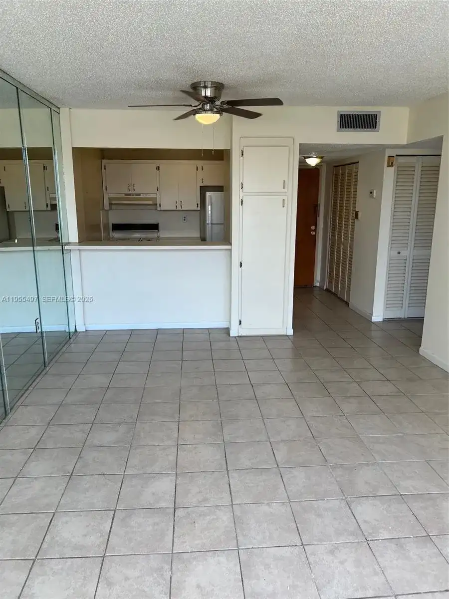 13390 NE 7th Ave # 205, North Miami FL 33161