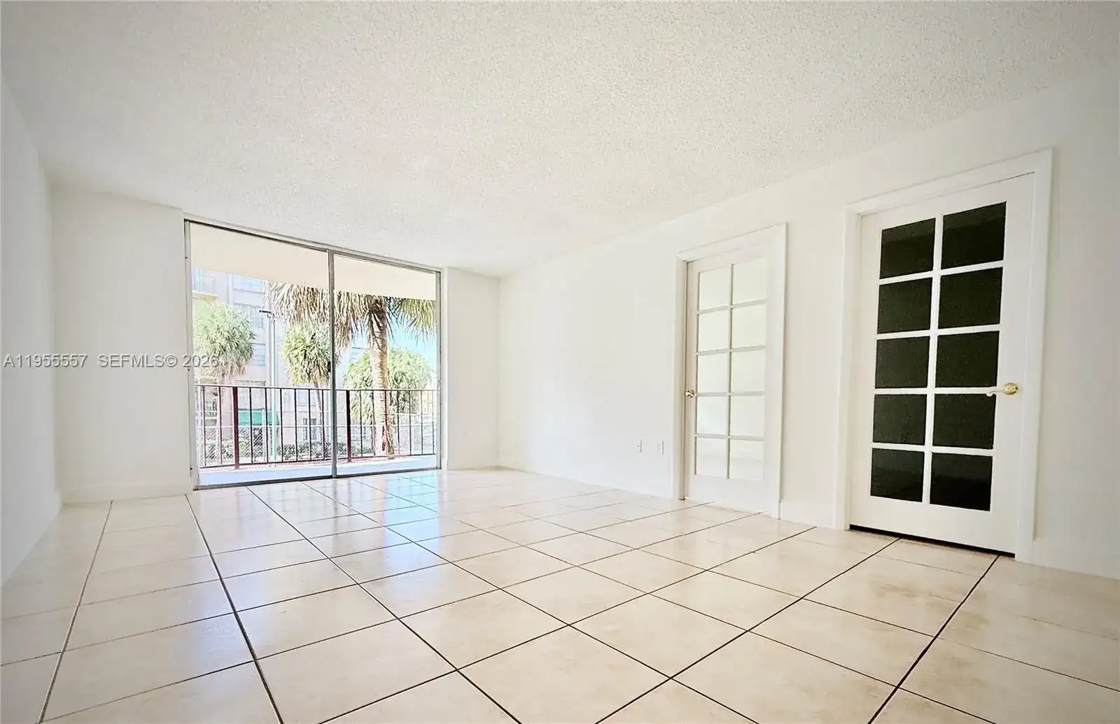9310 Fontainebleau Blvd # 203, Miami FL 33172 photo 5