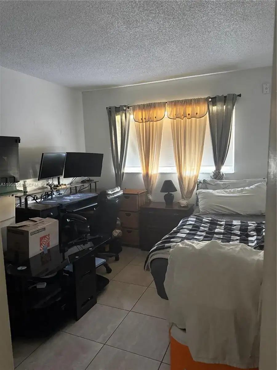 7120 NW 179th St # 105, Hialeah FL 33015 photo 4