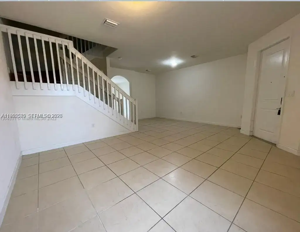 15071 SW 116th St, Miami FL 33196 photo 2
