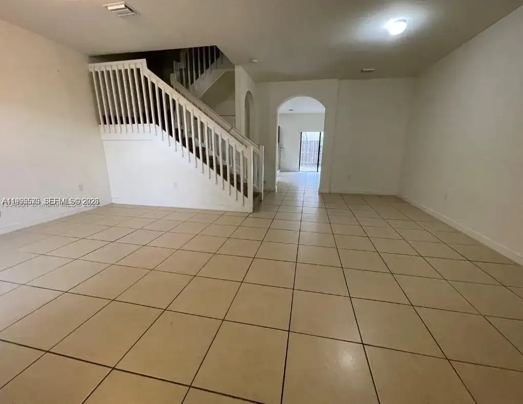 15071 SW 116th St, Miami FL 33196 photo 3