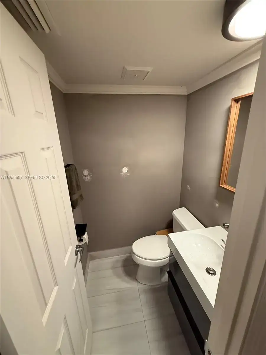 7765 SW 86th St # 112, Miami FL 33143 photo 4