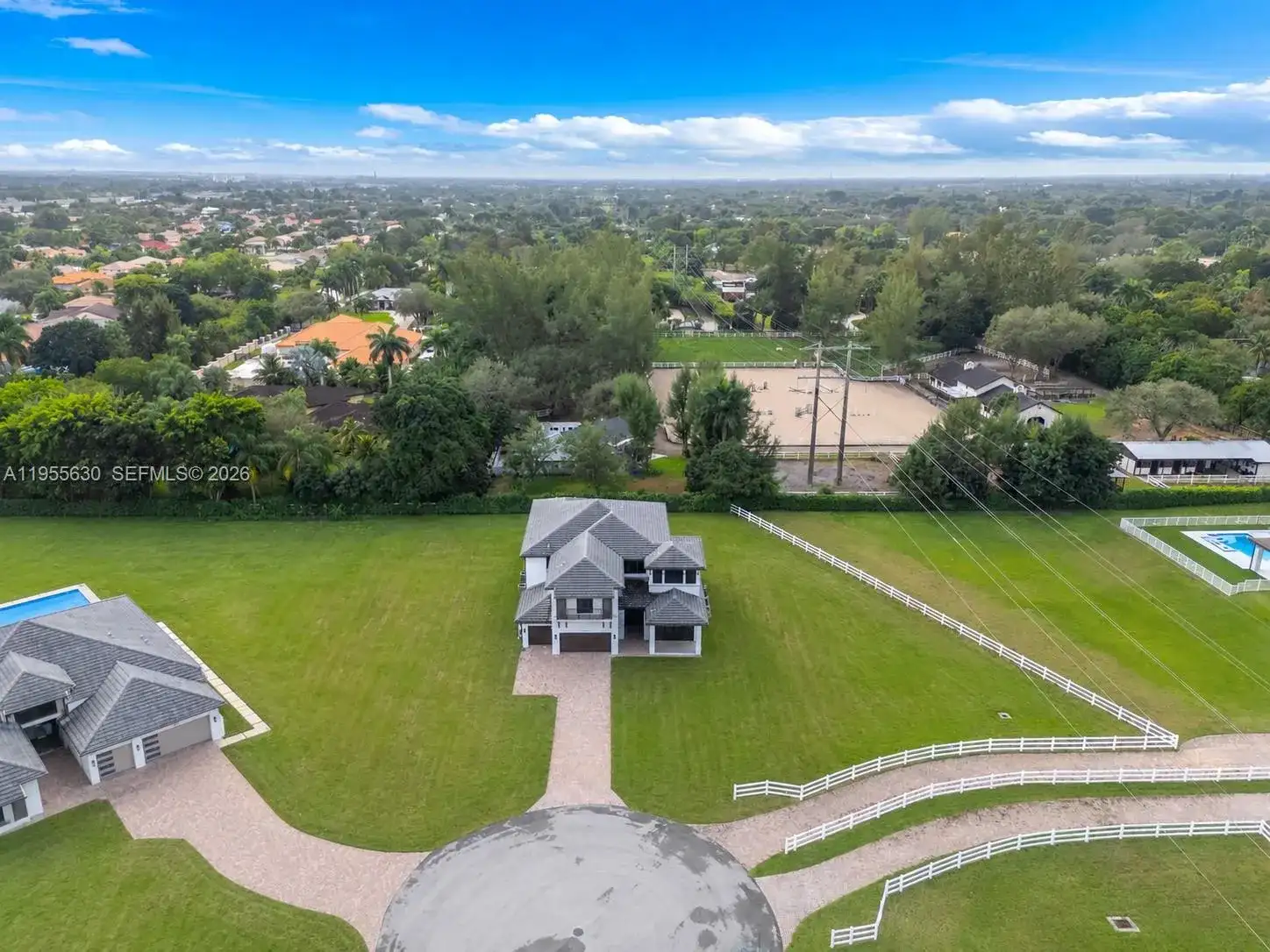 4950 SW 158th Avenue, Southwest Ranches FL 33331 photo 2