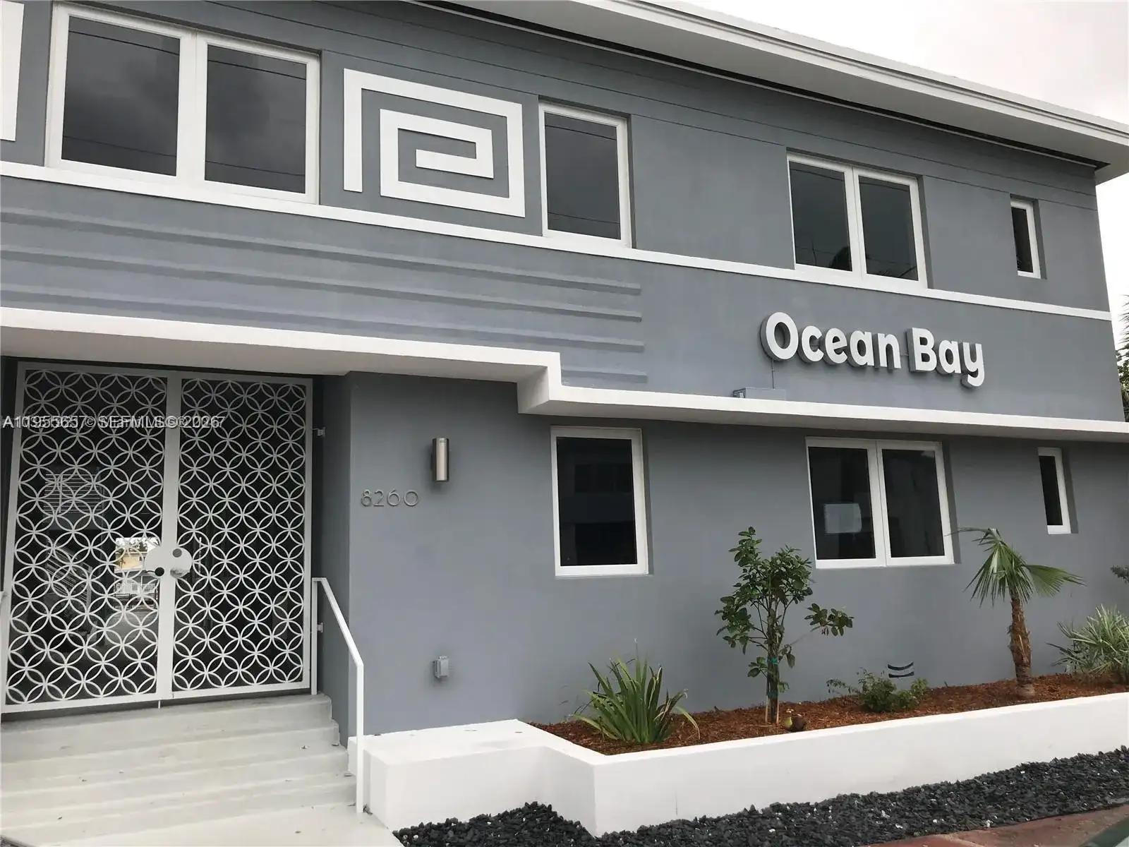 8260 Byron Ave # 10, Miami Beach FL 33141 photo 2