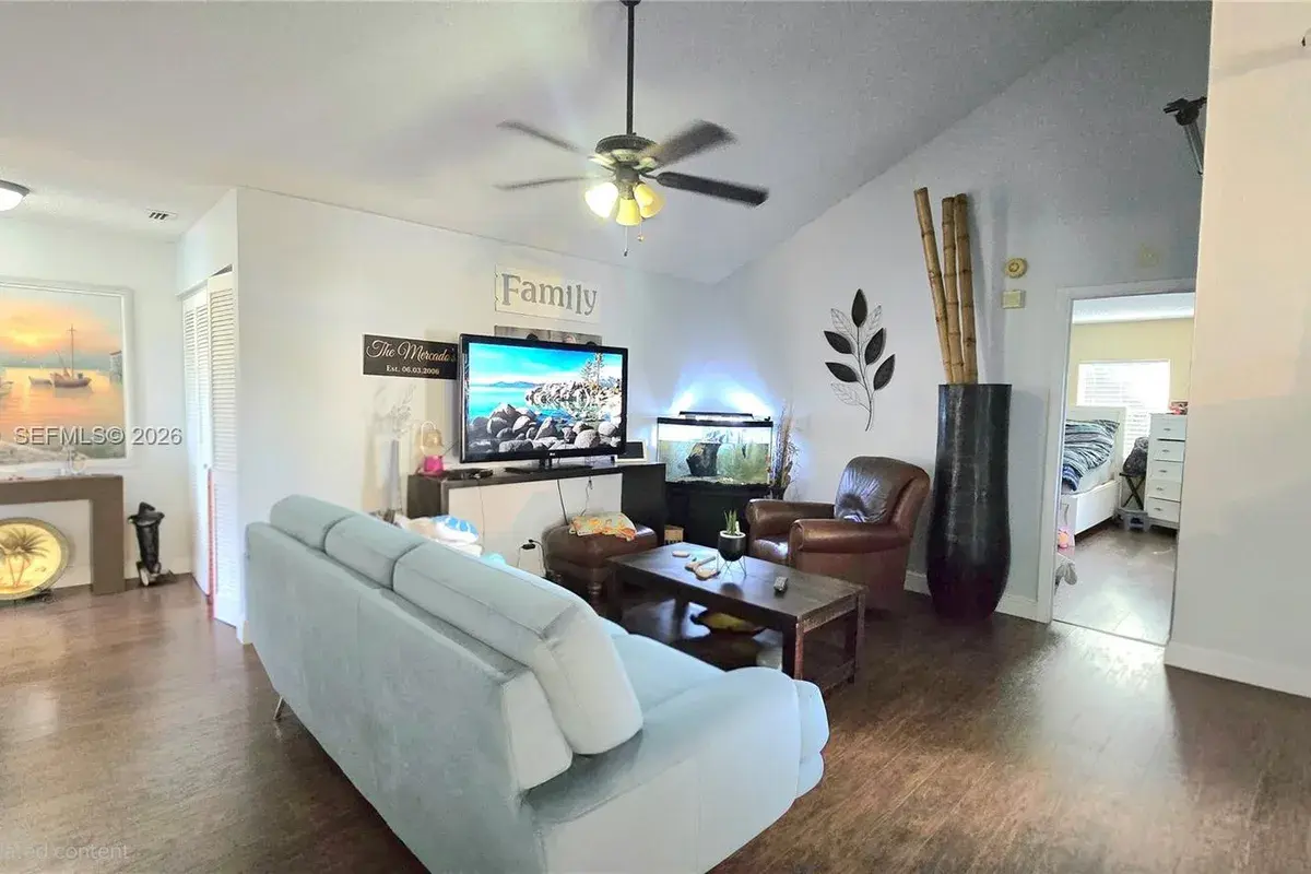 4105 Clearview Ter, West Palm Beach FL 33417