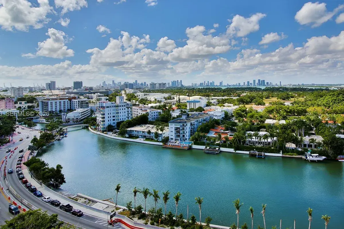 2555 Collins Ave # 1804, Miami Beach FL 33140