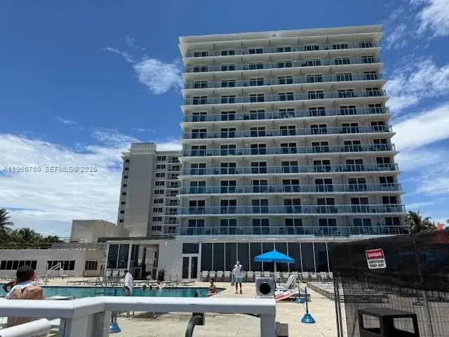 19201 Collins Avenue # 534, Sunny Isles Beach FL 33160