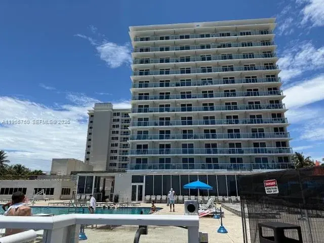 19201 Collins Avenue # 534, Sunny Isles Beach FL 33160