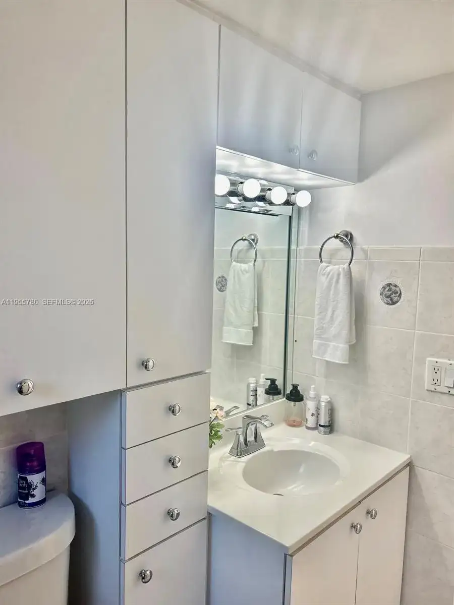 12285 SW 10th Ter, Miami FL 33184 photo 4
