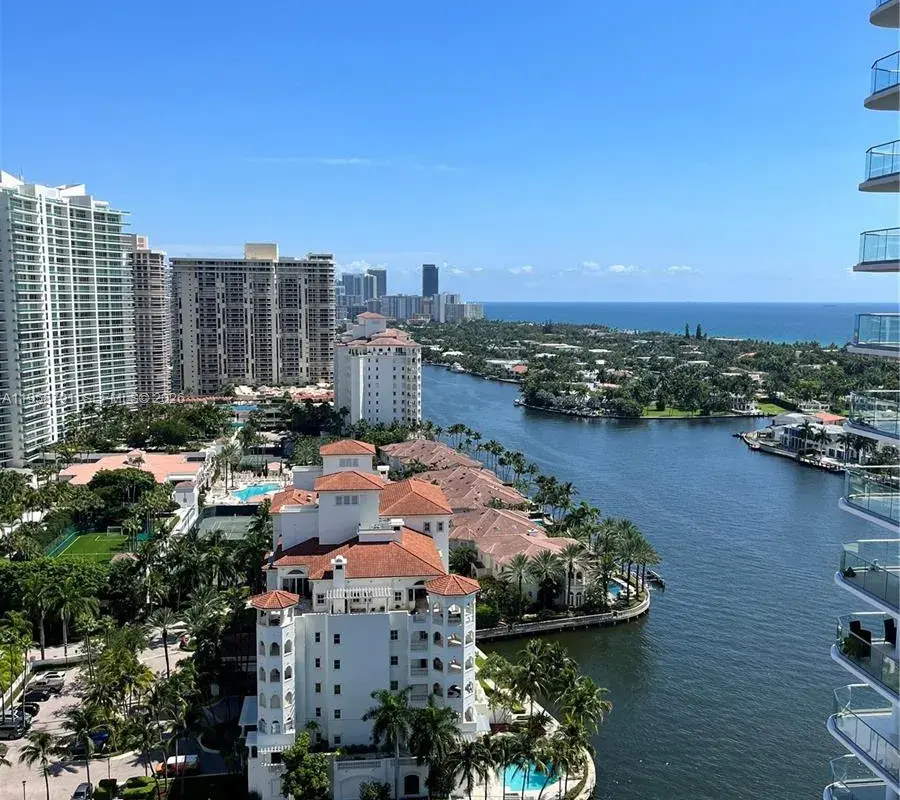 19707 Turnberry Way # 24A, Aventura FL 33180