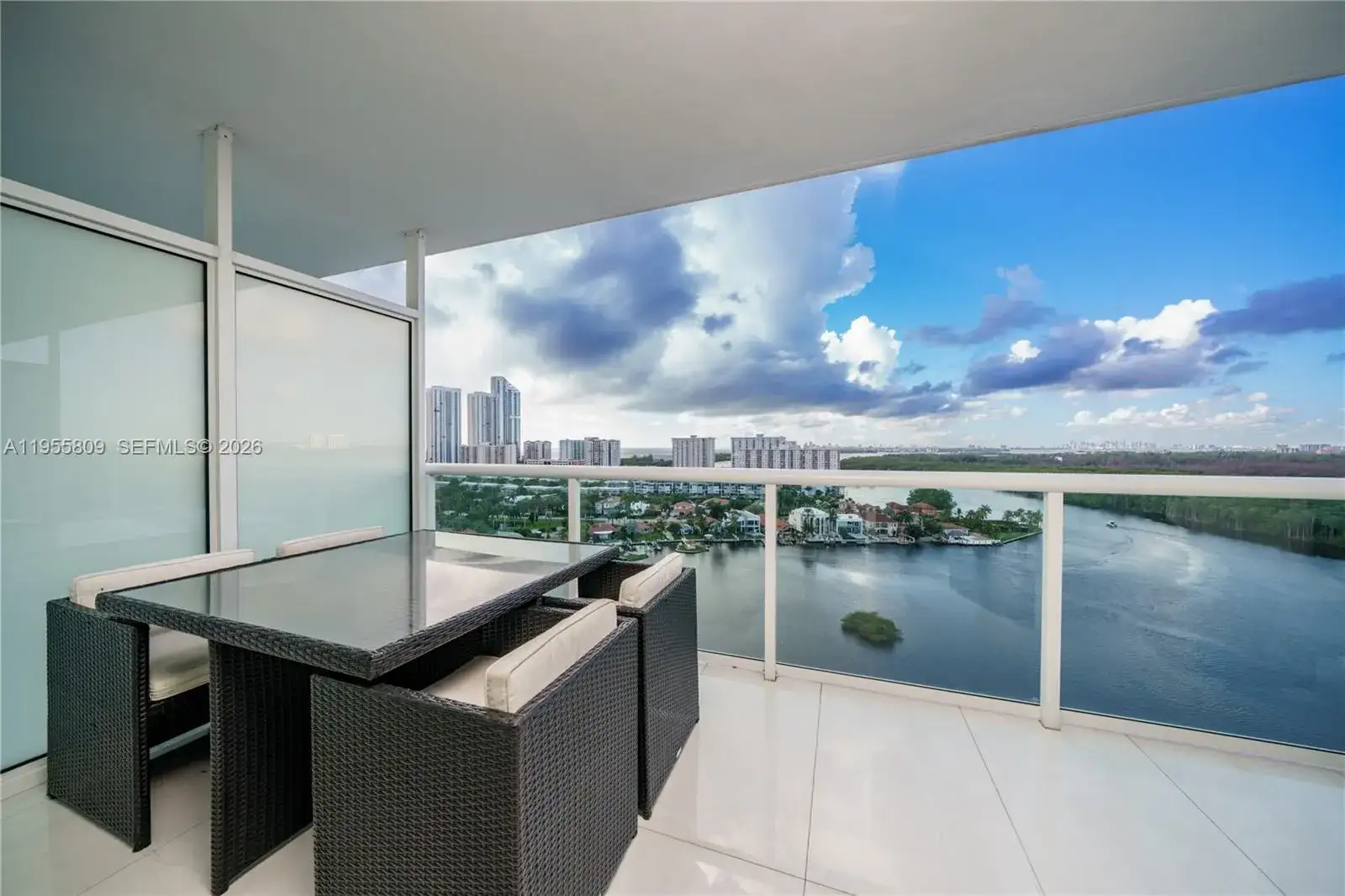 400 Sunny Isles Blvd # 1704, Sunny Isles Beach FL 33160 photo 4