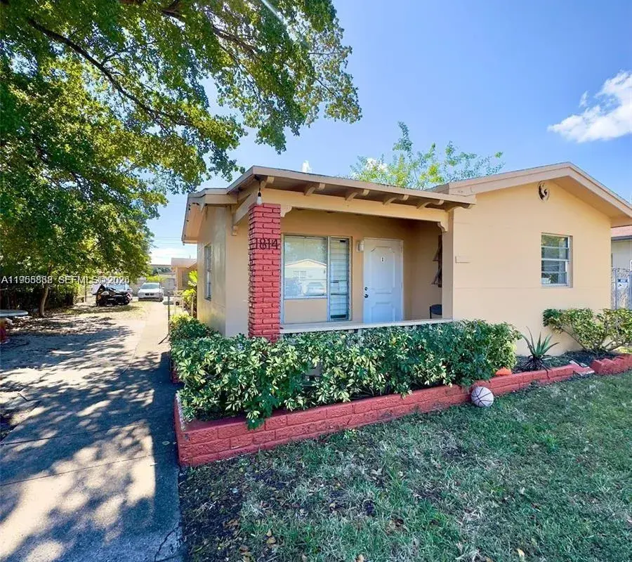 1814 Washington St # 4, Hollywood FL 33020
