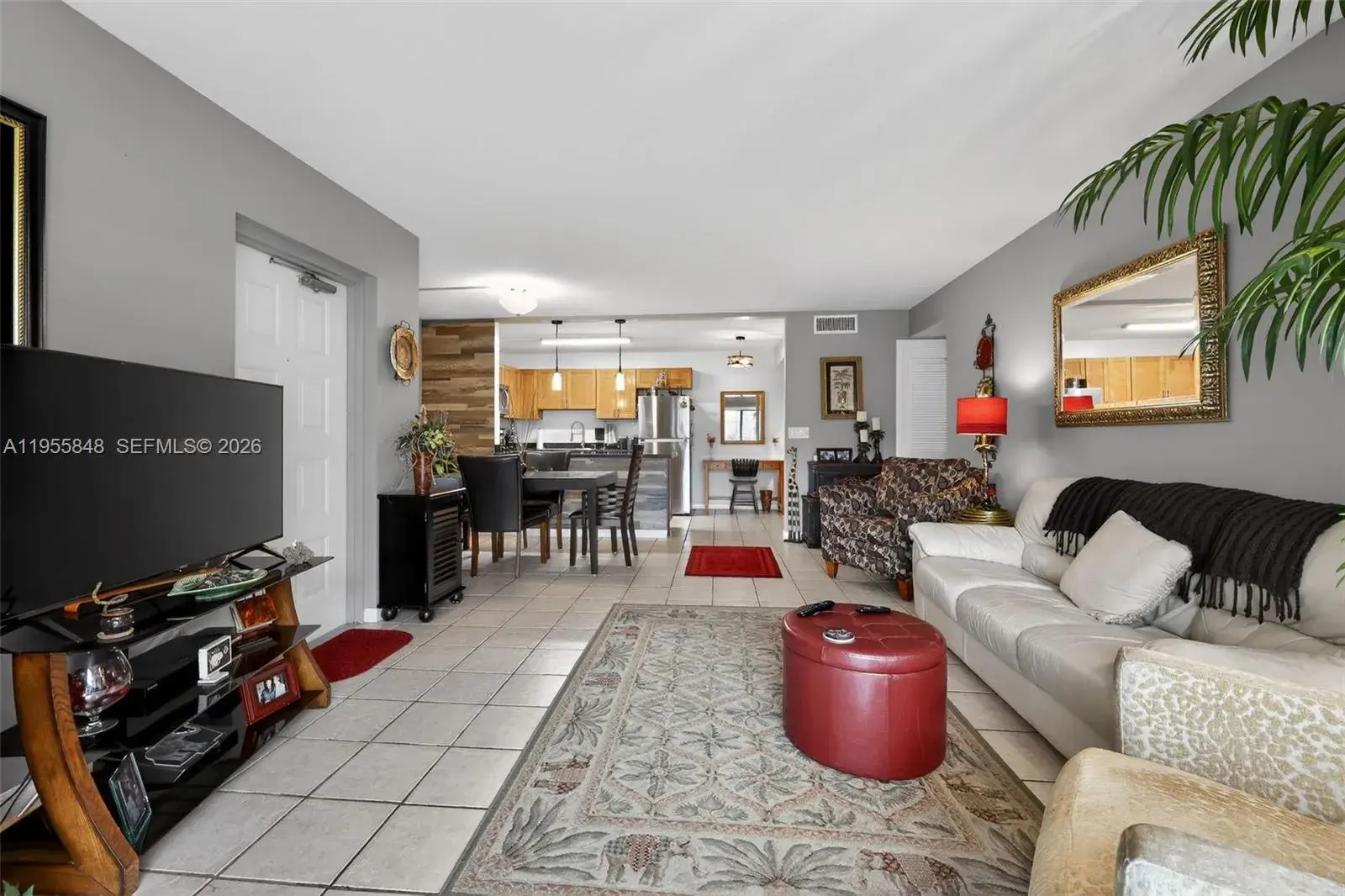 1013 Green Pine Blvd # D1, West Palm Beach FL 33409