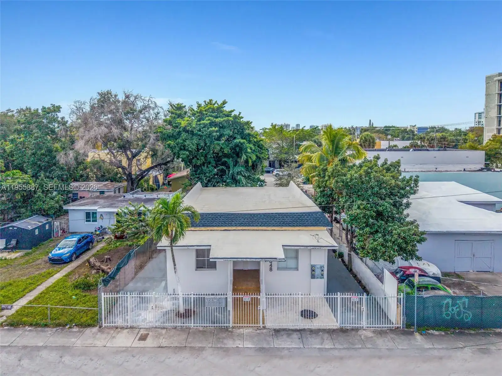 1648 NW 33rd St, Miami FL 33142 photo 3