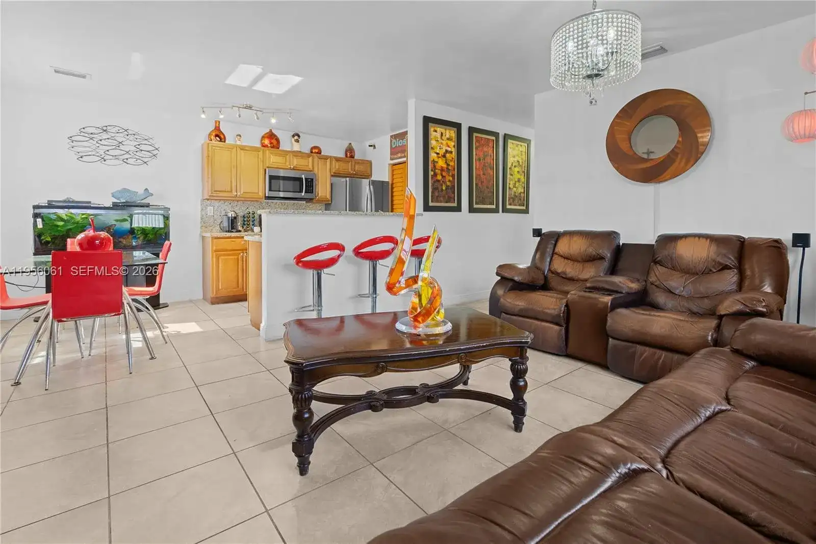 1031 NE 213th Ter, Miami FL 33179 photo 3