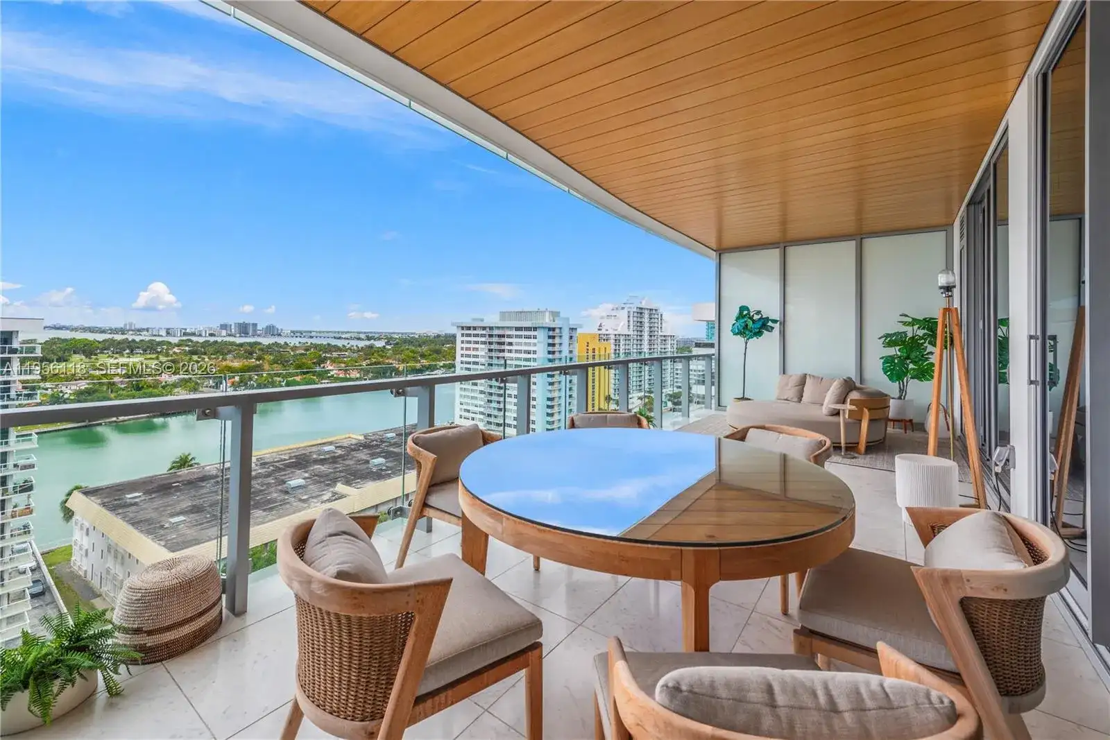 5775 Collins Ave # 1405, Miami Beach FL 33140 photo 3