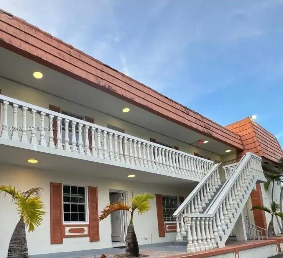 4321 NW 9th Ave # 104, Deerfield Beach FL 33064 photo 3