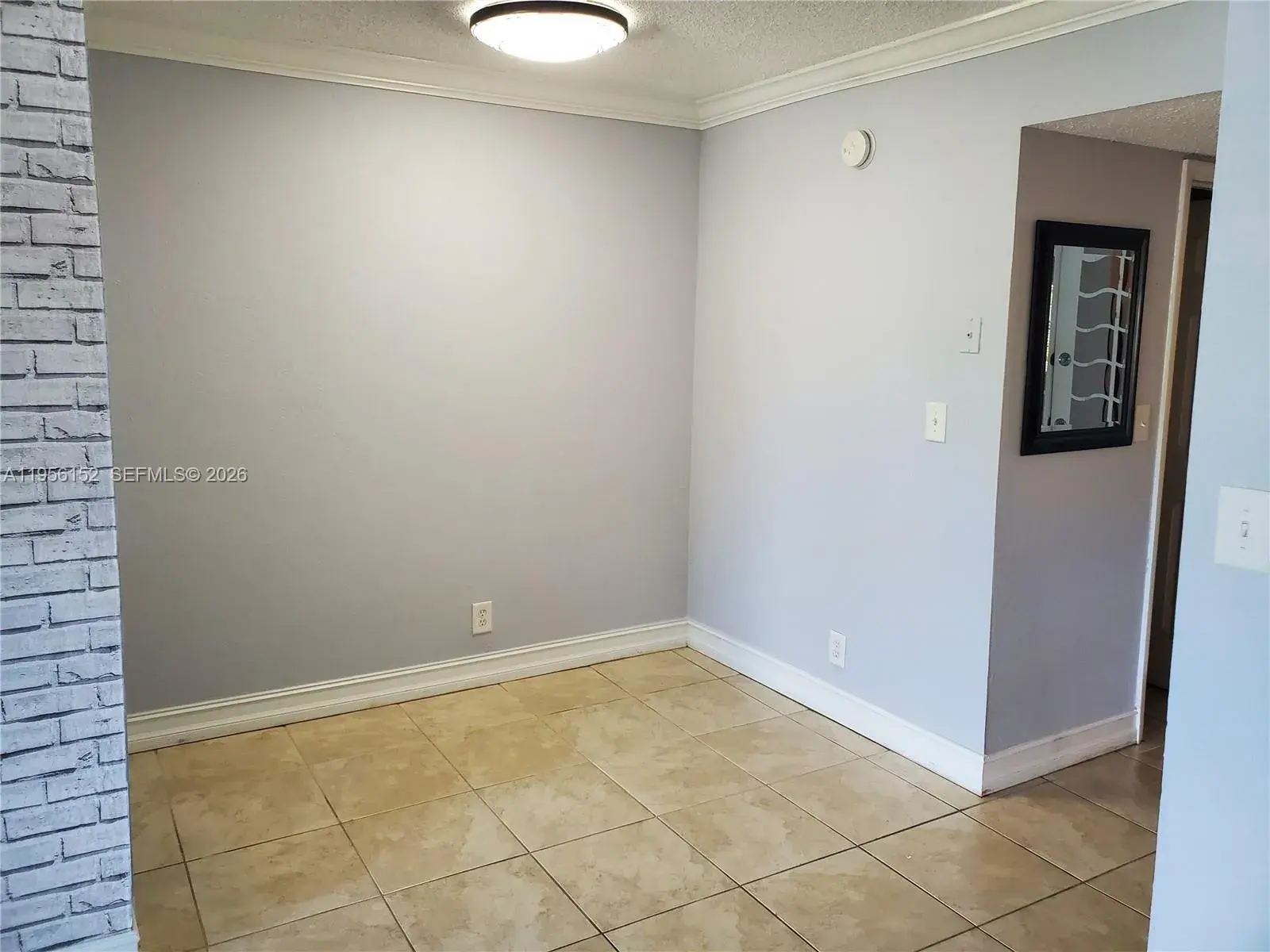 1300 Moffett St # 215, Hallandale Beach FL 33009