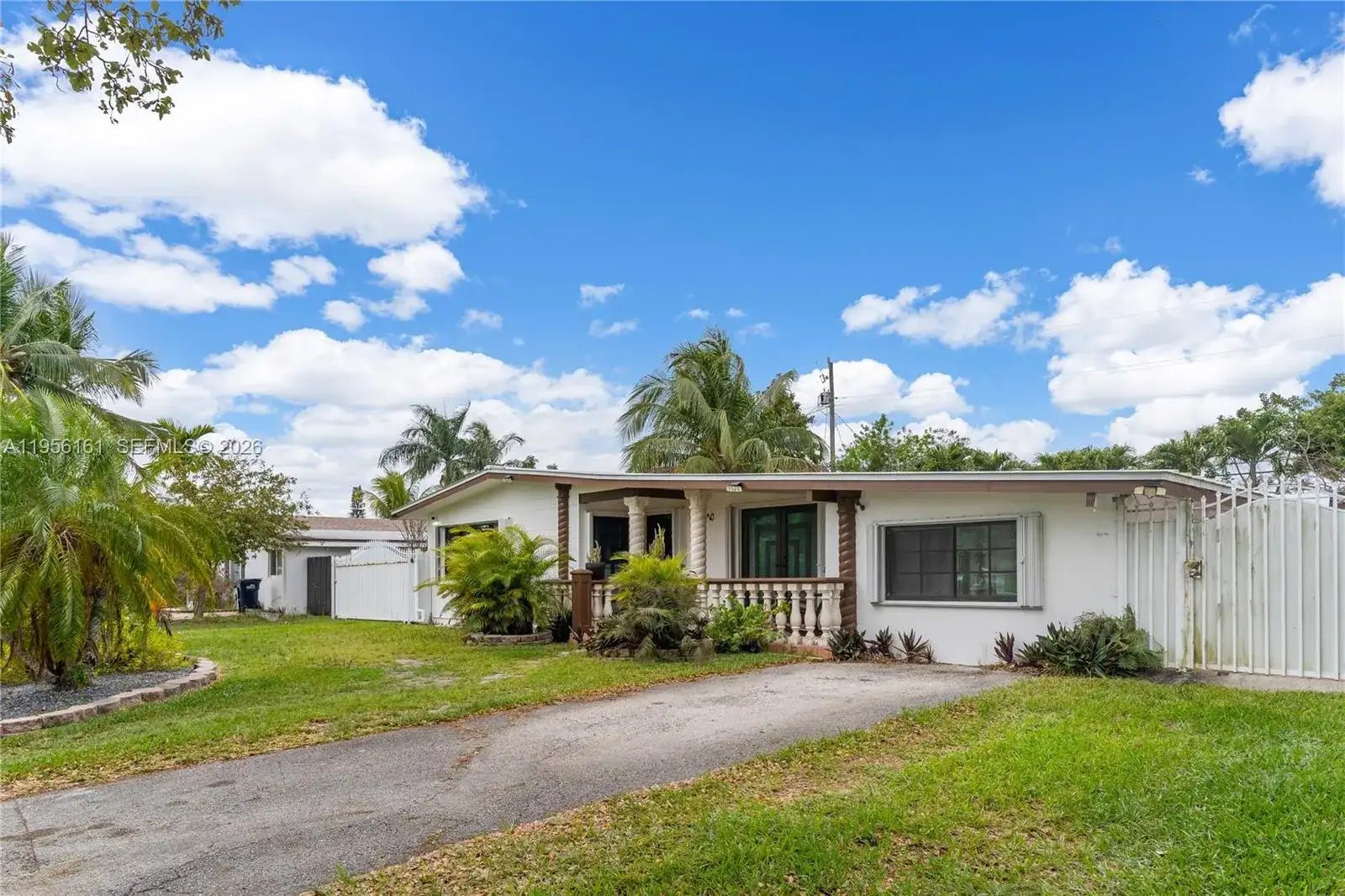 18670 Belview Dr, Cutler Bay FL 33157 photo 3