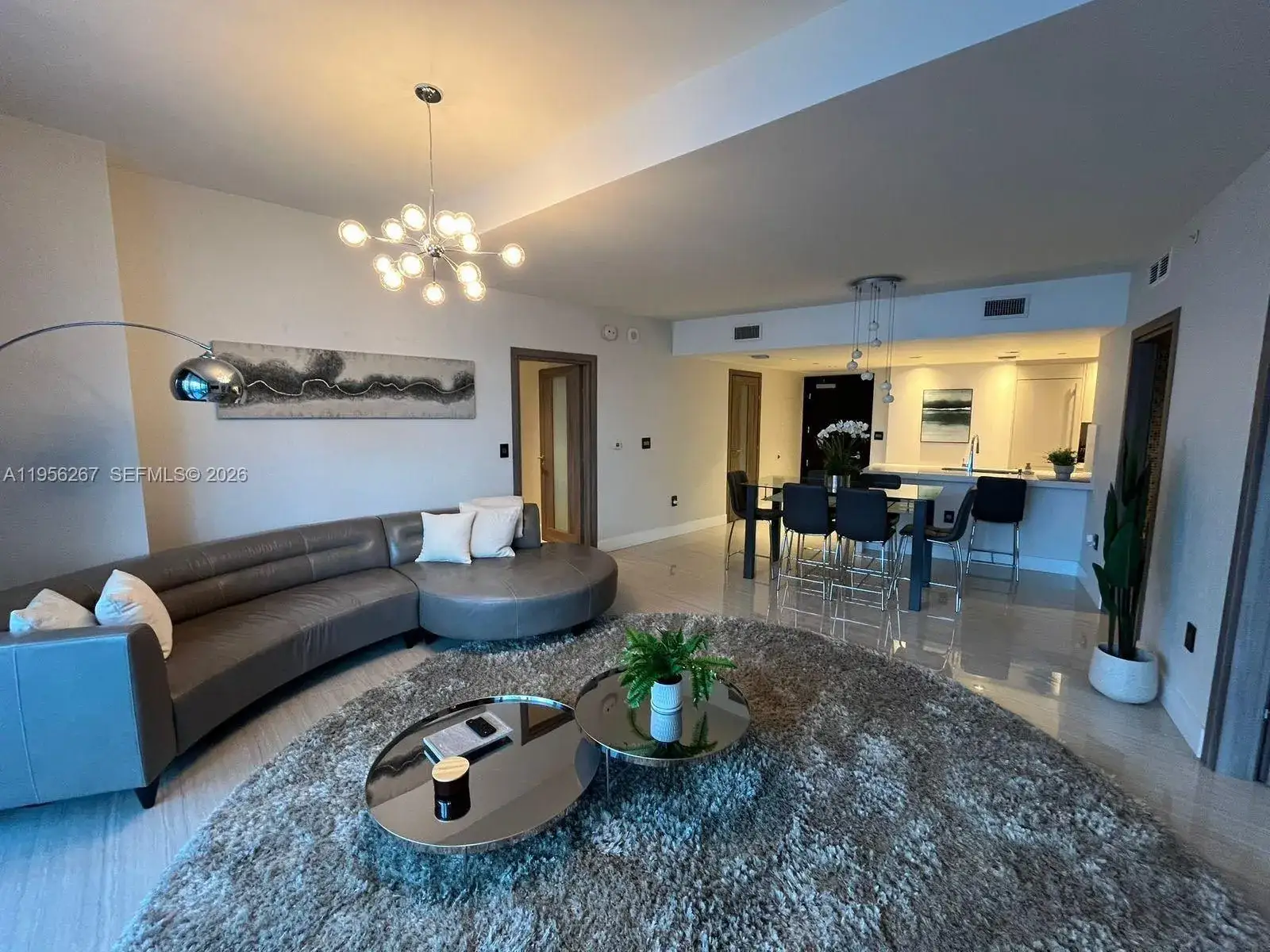 200 Biscayne Boulevard Way # 4404, Miami FL 33131