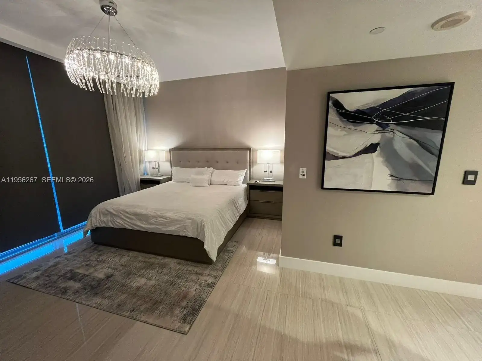 200 Biscayne Boulevard Way # 4404, Miami FL 33131 photo 5