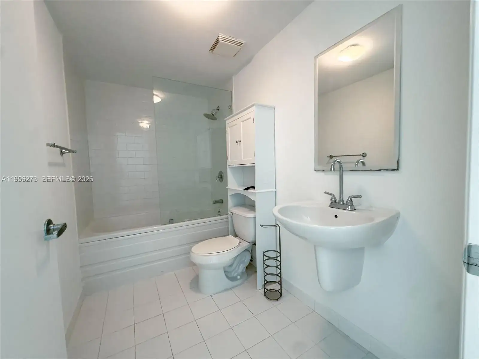 690 SW 1st Ct # 2122, Miami FL 33130 photo 3