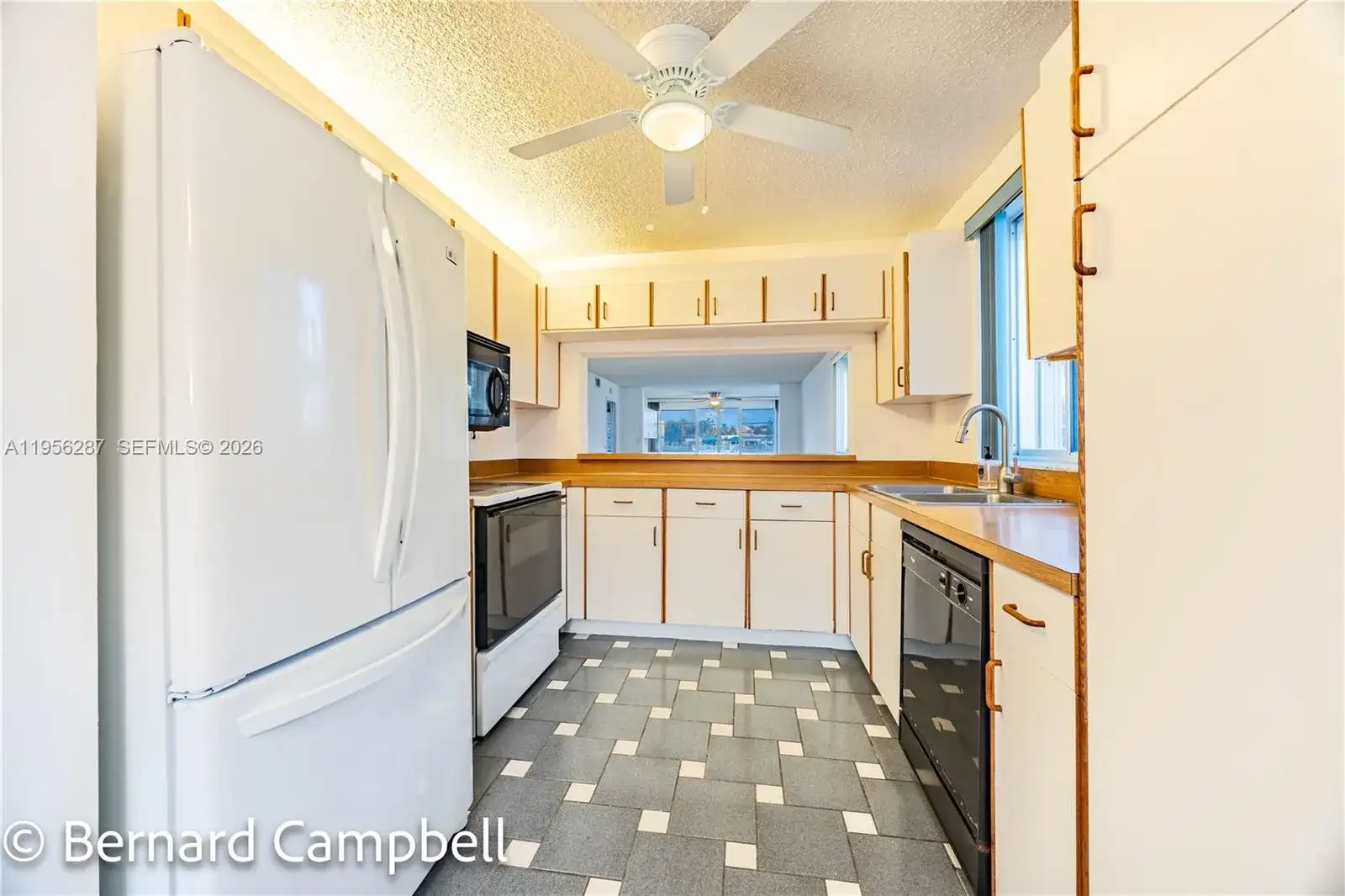 7264 S Devon Dr # 112, Tamarac FL 33321 photo 3