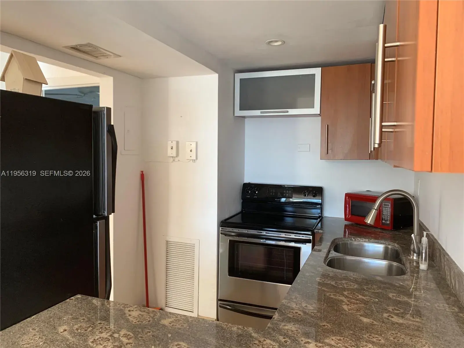 650 NE 61st St # 36, Miami FL 33137