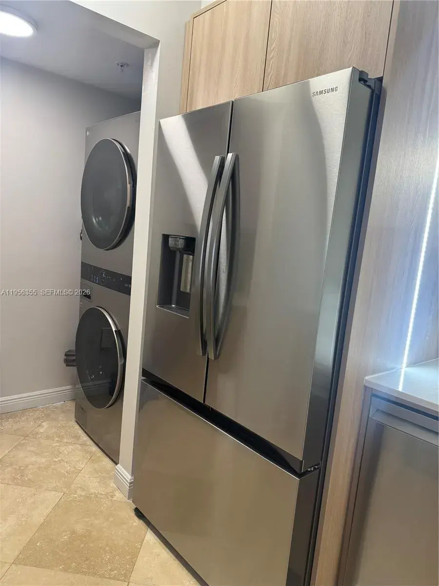 1745 E Hallandale Beach Blvd # 2005W, Hallandale Beach FL 33009