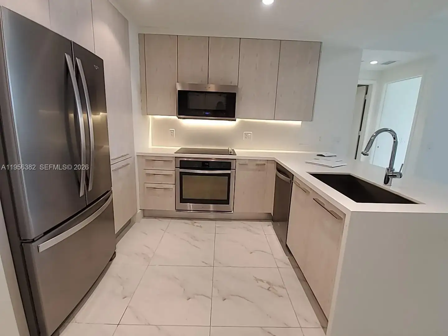 2000 Metropica Way # 412, Sunrise FL 33323 photo 3