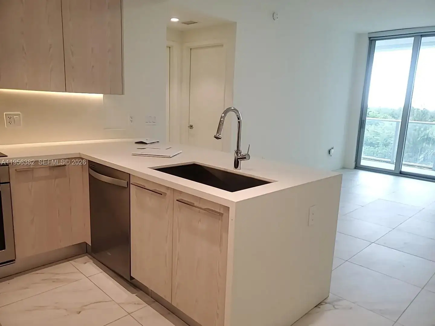 2000 Metropica Way # 412, Sunrise FL 33323 photo 4