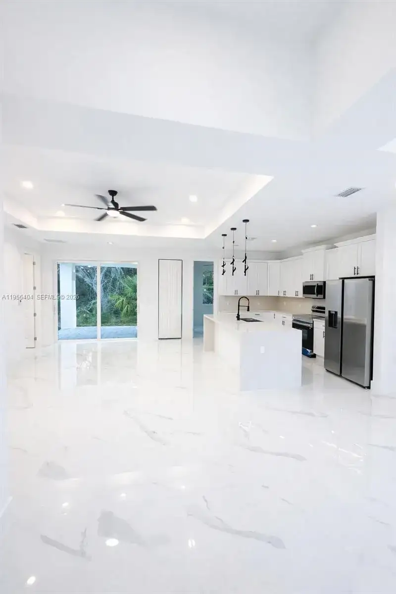 3901 E 19th St, Lehigh Acres FL 33972 photo 5