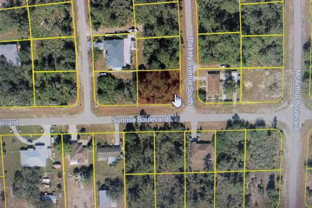 176 BLAKELY AVE S, Lehigh Acres FL 33974