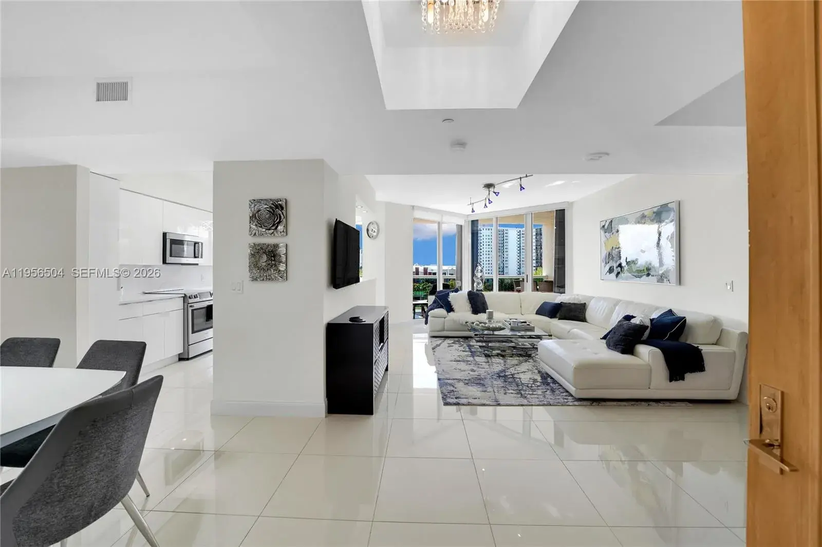 3100 N Ocean Blvd # 606, Fort Lauderdale FL 33308