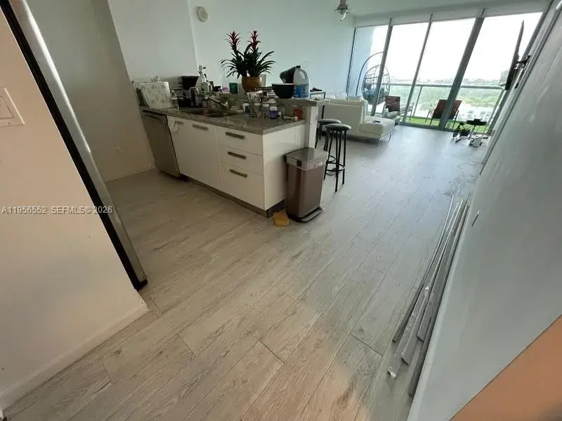 601 NE 36th St # 1305, Miami FL 33137