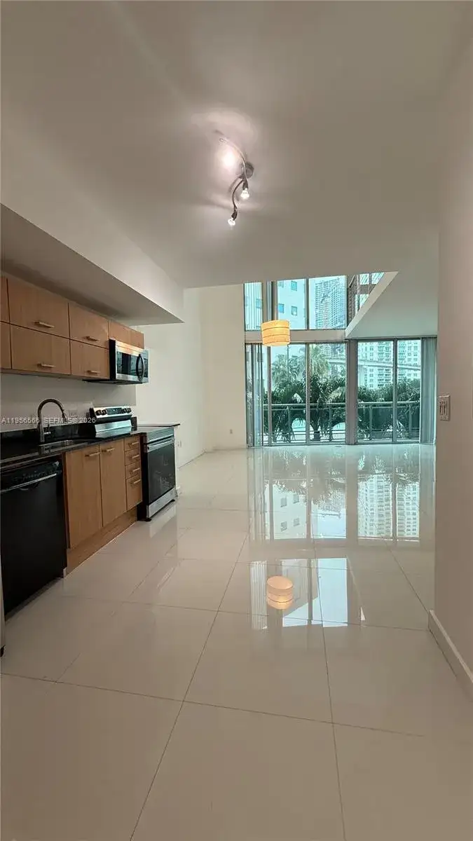 350 S Miami Ave # 304, Miami FL 33130 photo 5