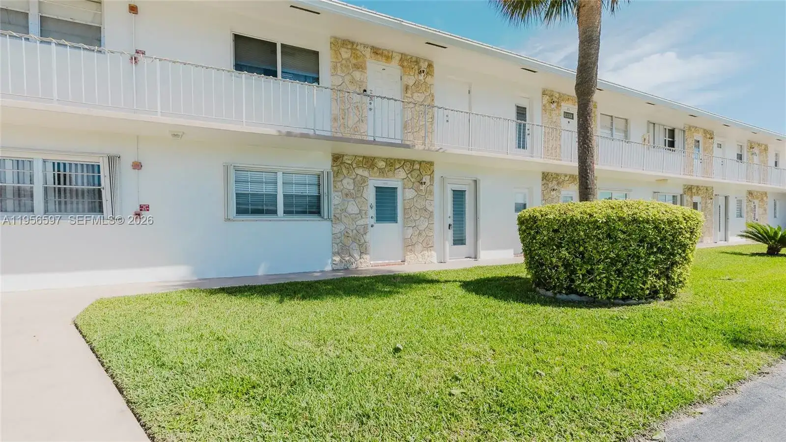 301 S Golf Blvd # 172, Pompano Beach FL 33064 photo 2