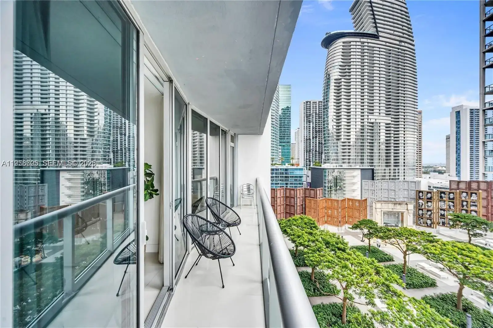 485 Brickell Ave # 1711, Miami FL 33131 photo 5