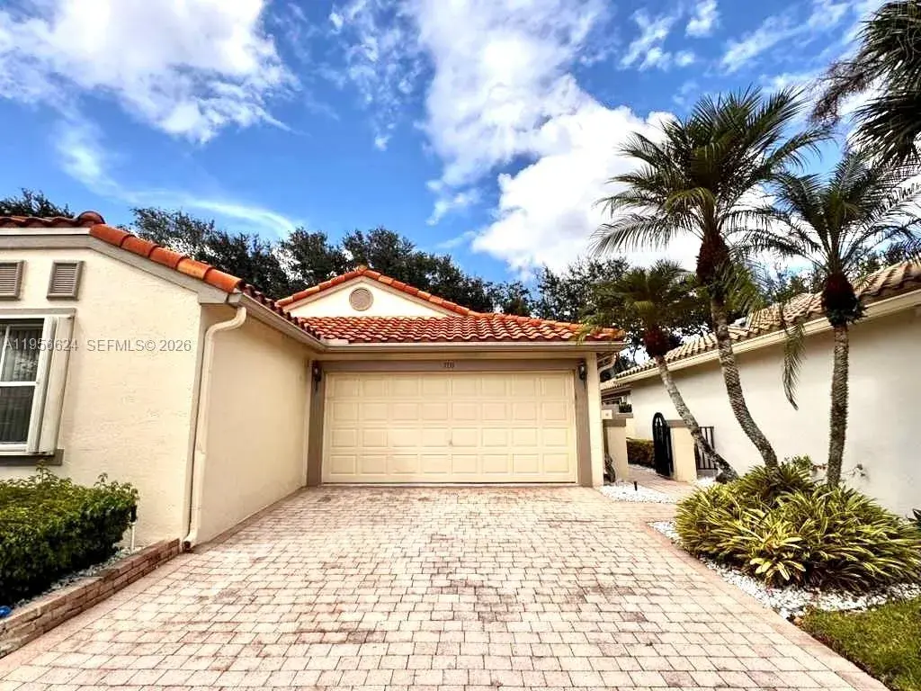 7131 Whitfield Ave, Boynton Beach FL 33437