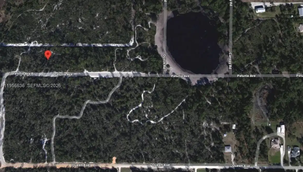 2210 PETUNIA AVE, Sebring FL 33875 photo 4