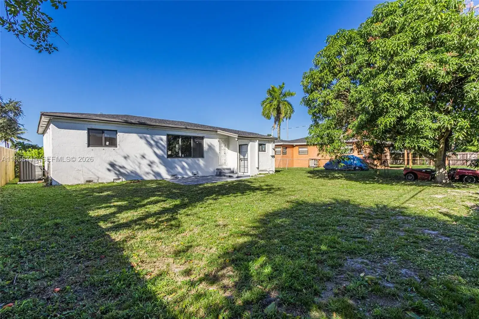 16901 NE 6th Ave, North Miami Beach FL 33162 photo 5