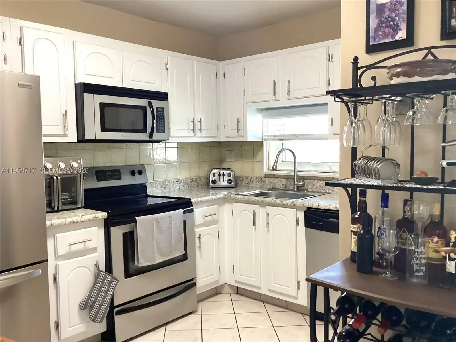 361 S Hollybrook Dr # 305, Pembroke Pines FL 33025 photo 3