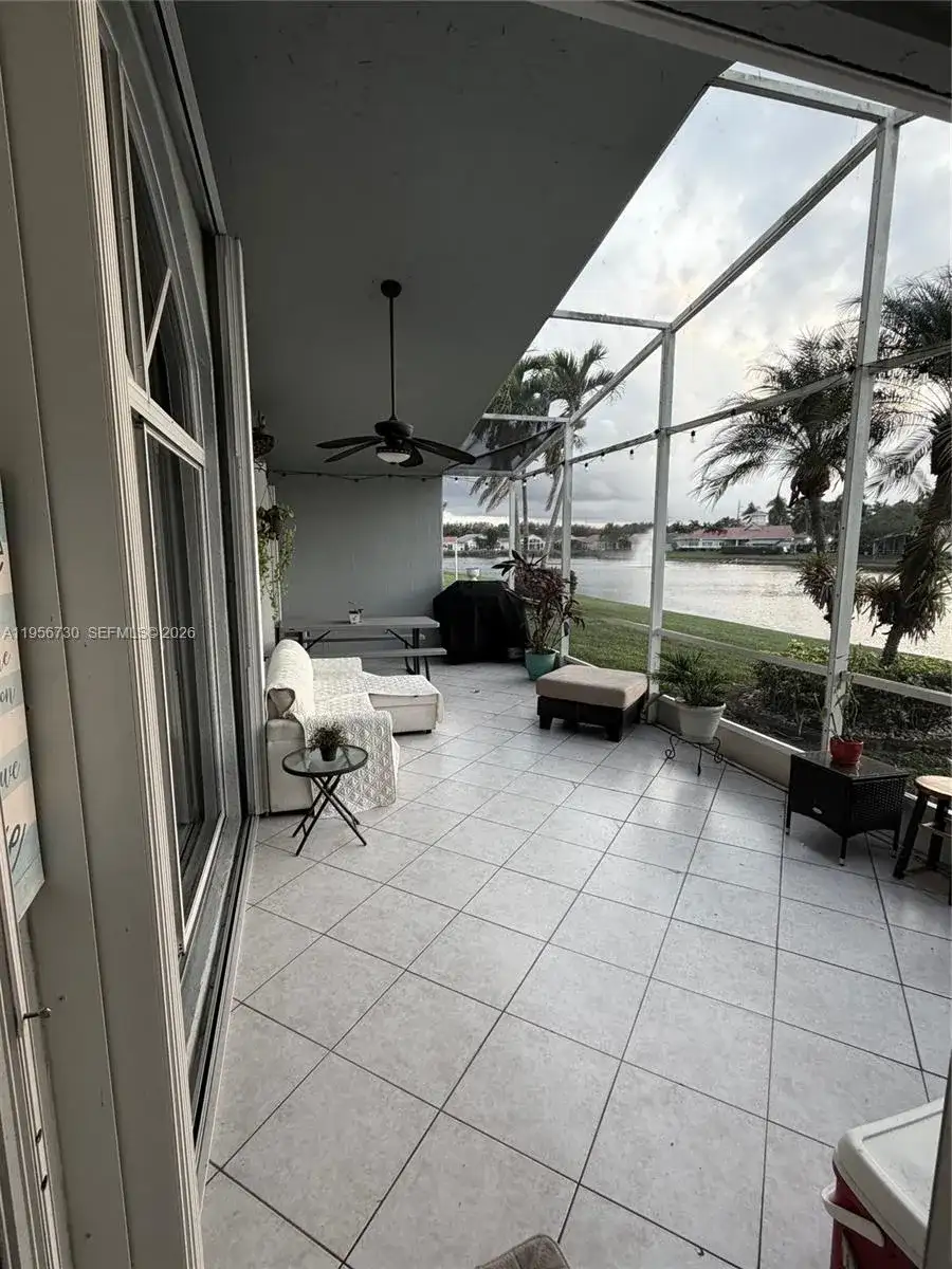10390 E Utopia Cir E # 10390, Boynton Beach FL 33437 photo 5